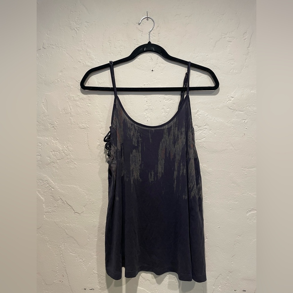 SILENCE + NOISE Women’s Tank Top